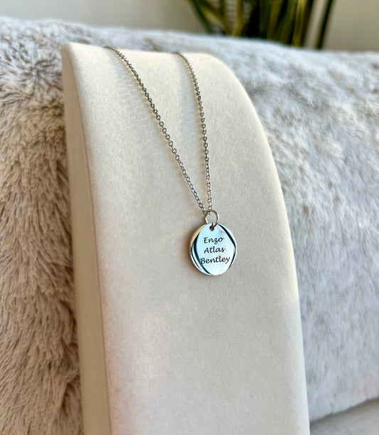 SILVER ROUND Pendant - 18K Coated PVD Stainless Steel LOOP CHAIN Necklace